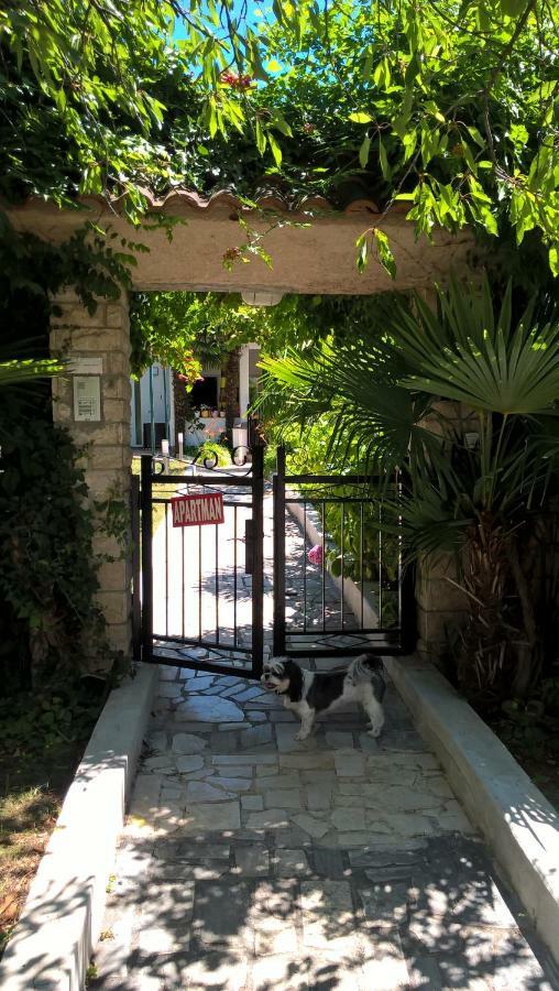 Apartment Jozefina Πόρετς Εξωτερικό φωτογραφία