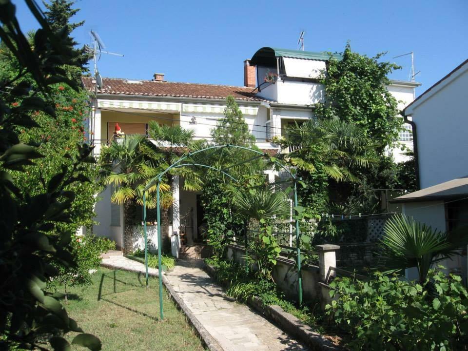 Apartment Jozefina Πόρετς Εξωτερικό φωτογραφία